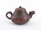CHINESE YIXING DRAGON FORM TEA