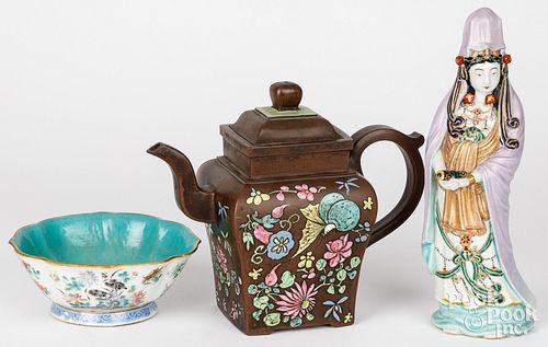 CHINESE YIXING TEAPOT,