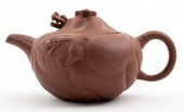 CHINESE YIXING ZISHA TEAPOT WI