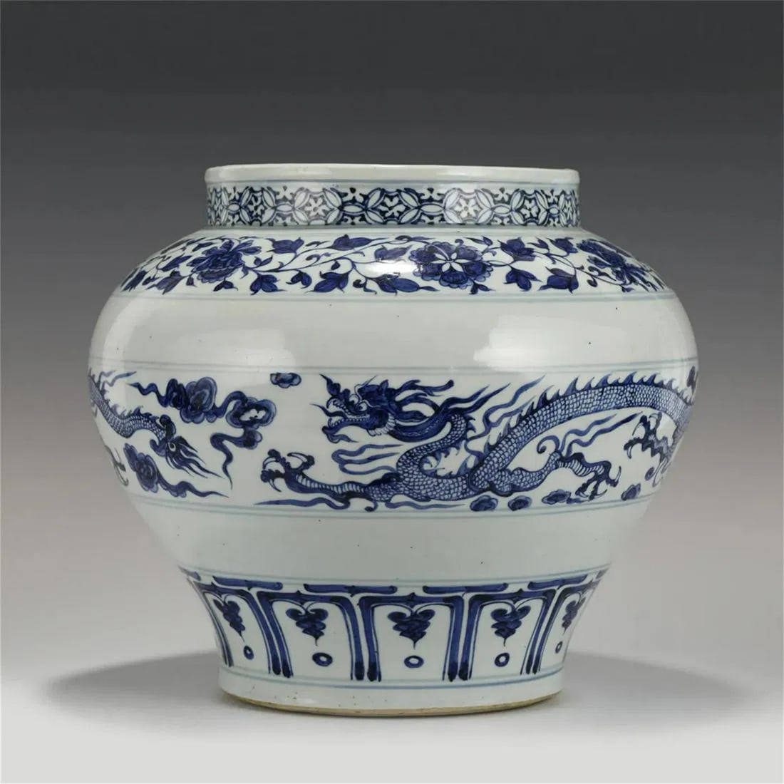 CHINESE YUAN DYNASTY BLUE AND WHITE