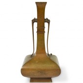 CHINESE YUAN STYLE BRONZE VASE