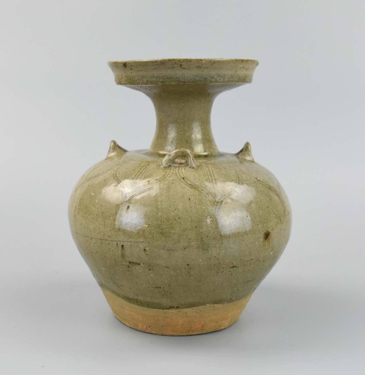 CHINESE YUE WARE CELADON