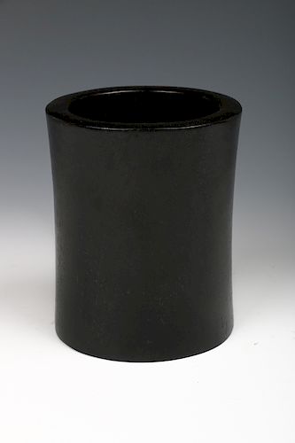 CHINESE ZITAN BRUSH POTOf