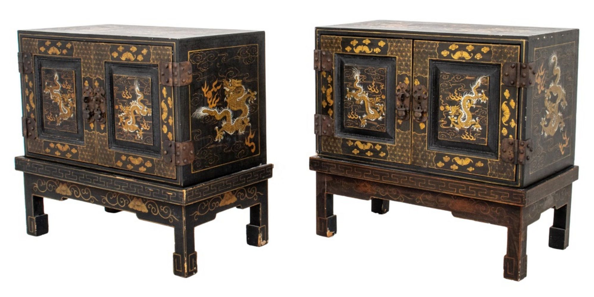 CHINOISERIE BLACK AND GILT