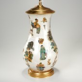 CHINOISERIE DECALOMANIA TABLE