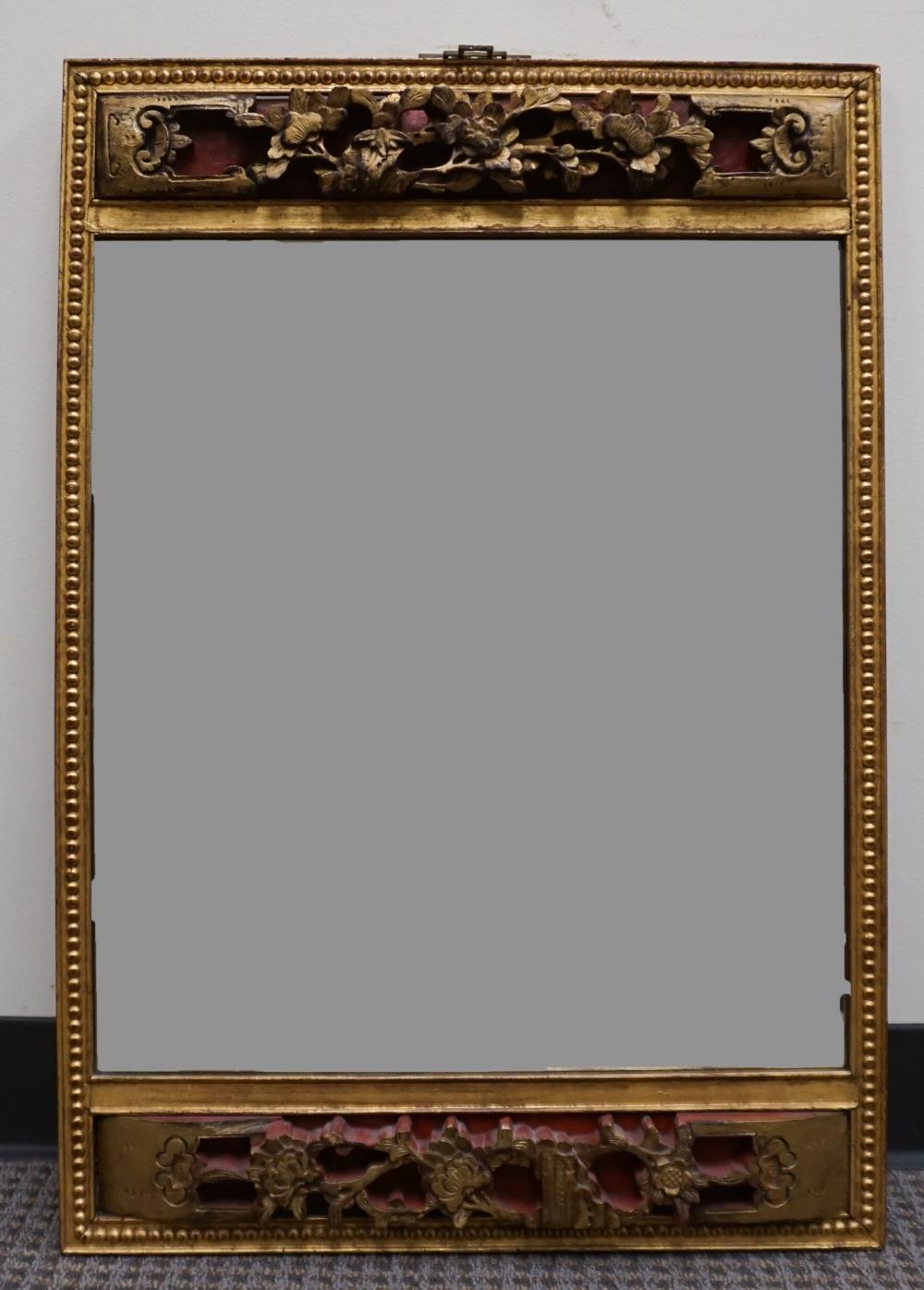 CHINOISERIE DECORATED PARCEL GILT