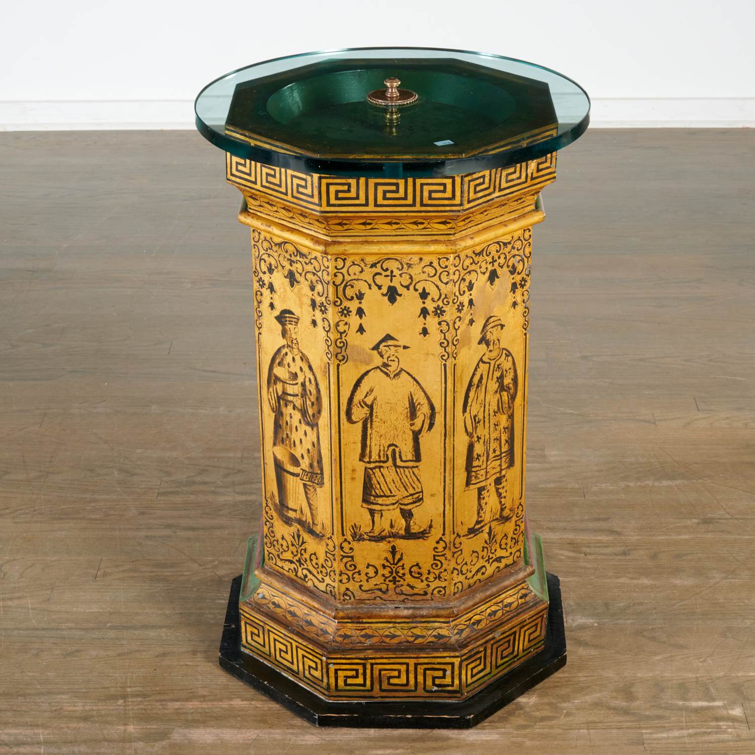 CHINOISERIE DECORATED TOLE-PEINTE