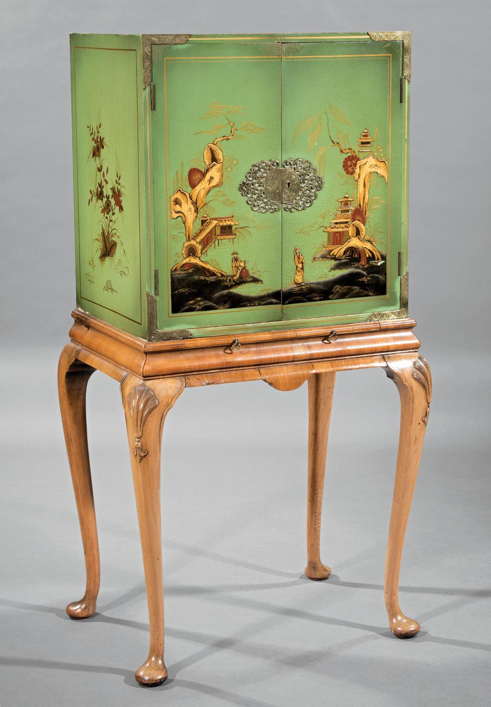 CHINOISERIE LACQUERED
