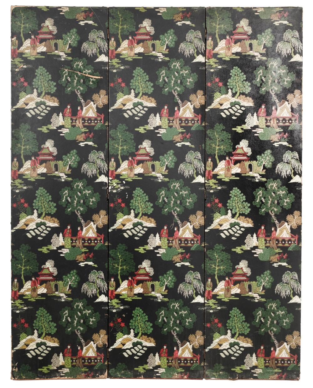 CHINOISERIE THREE-PANEL ROOM