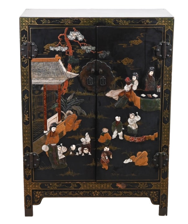 CHINOISSERIE BLACK LACQUERED TEA