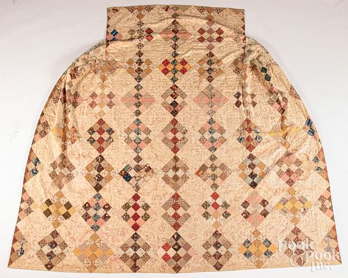 CHINTZ AND PATCHWORK BEDSPREAD, MID