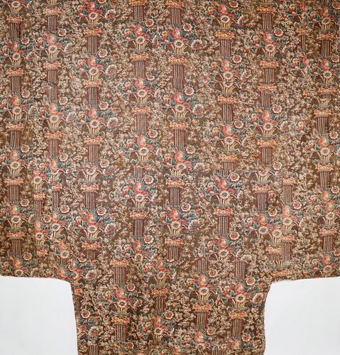CHINTZ COVERLET FOR A 4-POSTER BED,