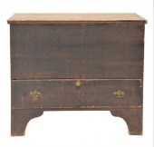 CHIPPENDALE BLANKET CHEST WITH