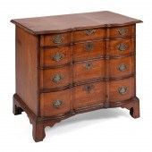 CHIPPENDALE BLOCKFRONT BUREAU