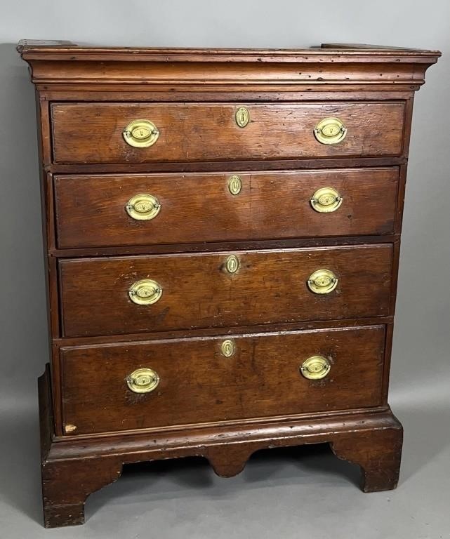 CHIPPENDALE CHEST OF DRAWERS CA.