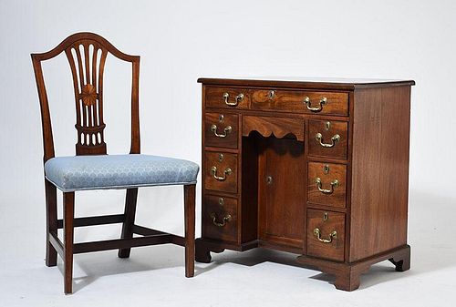 CHIPPENDALE DESK/HEPPLEWHITE
