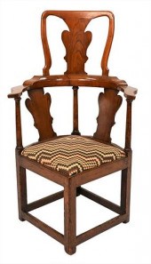 CHIPPENDALE FRUITWOOD CORNER C