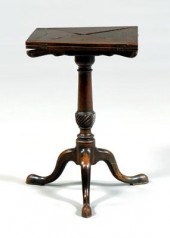 Chippendale handkerchief table