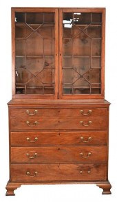 CHIPPENDALE MAHOGANY BUTLERS S