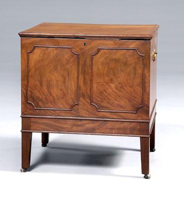 Chippendale mahogany cellaret,