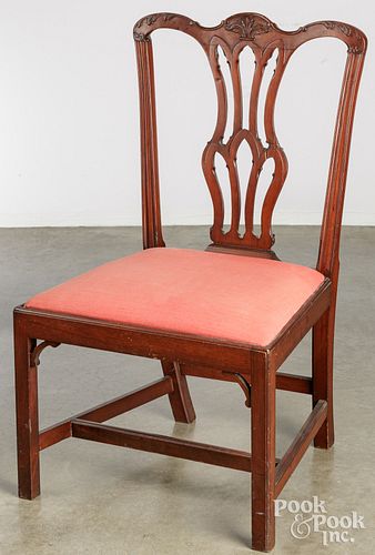 CHIPPENDALE MAHOGANY DINING