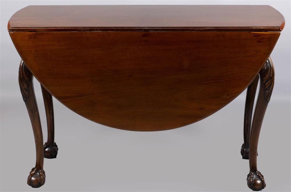 CHIPPENDALE MAHOGANY DROP-LEAF