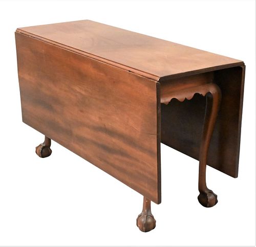 CHIPPENDALE MAHOGANY DROP LEAF