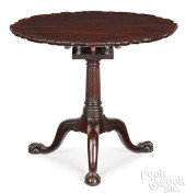 CHIPPENDALE MAHOGANY PIECRUST