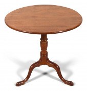 CHIPPENDALE MAHOGANY TILT-TOP