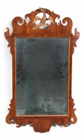 CHIPPENDALE PARCEL-GILT MAHOGA