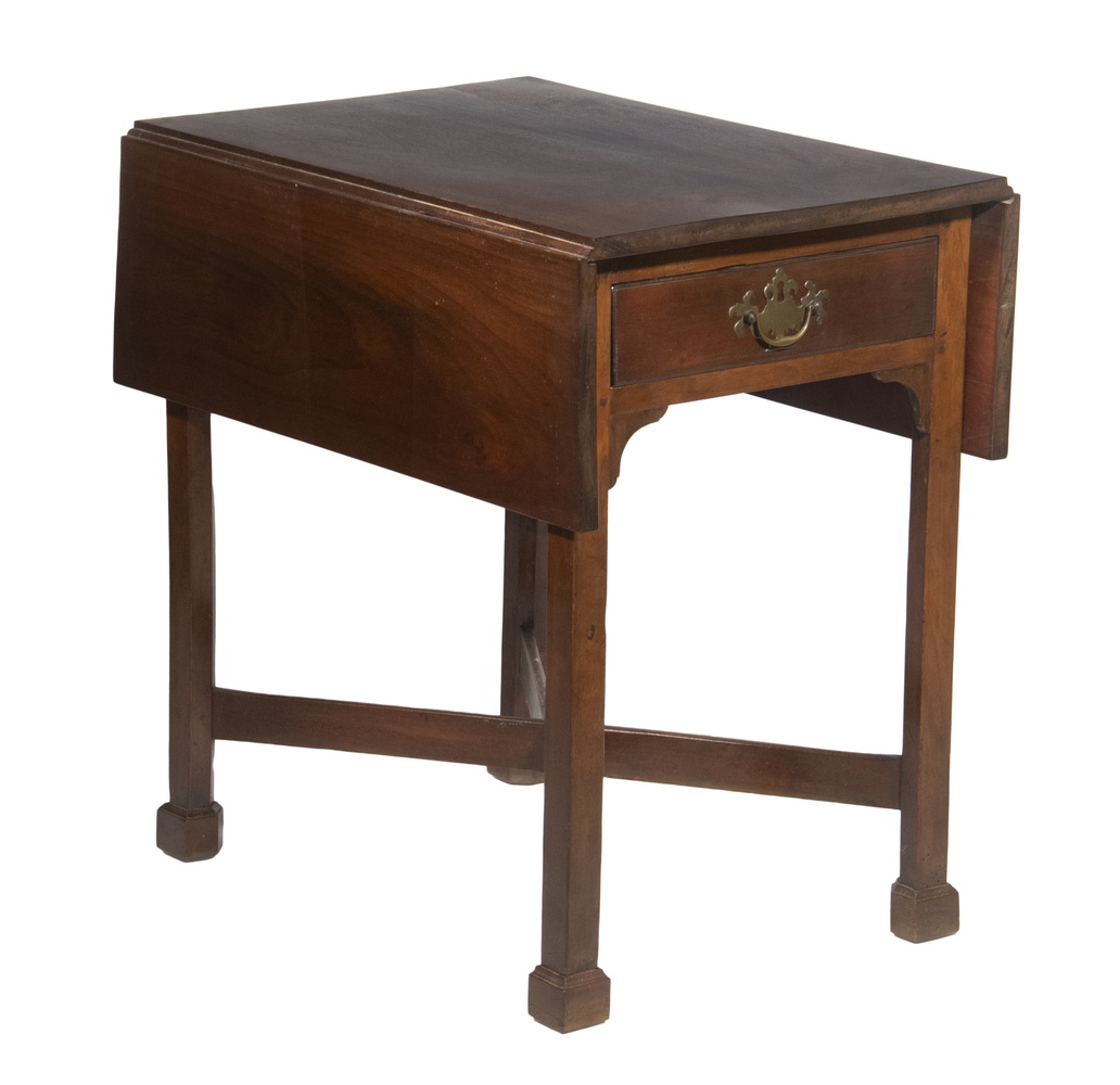 CHIPPENDALE PEMBROKE TABLE 18th