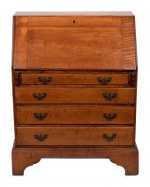 CHIPPENDALE SLANT-LID DESK LAT