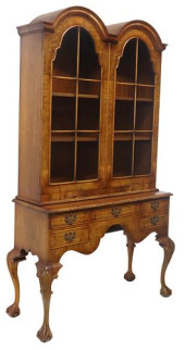 CHIPPENDALE STYLE BURL WALNUT
