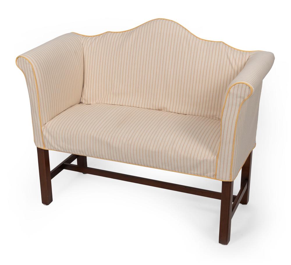 CHIPPENDALE-STYLE CAMELBACK