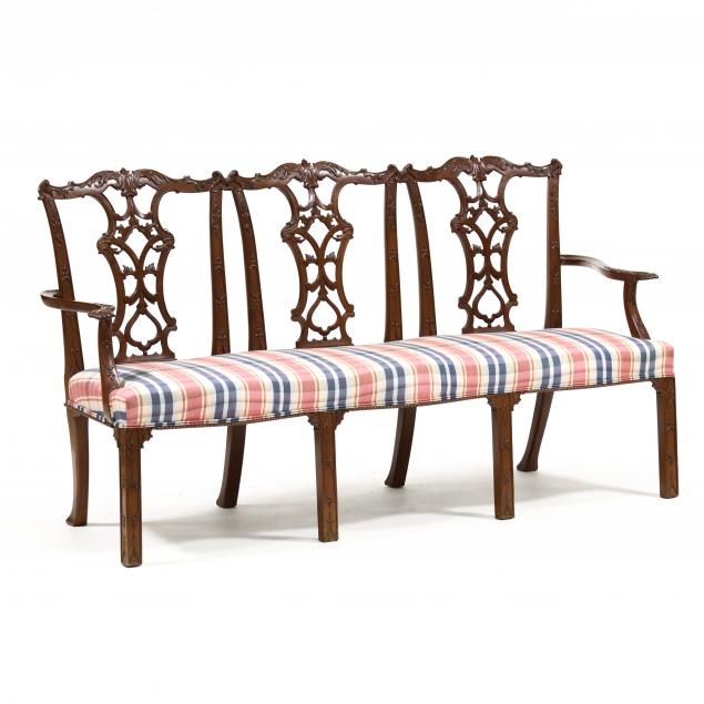 CHIPPENDALE STYLE CARVED MAHOGANY