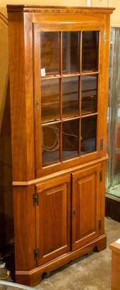 CHIPPENDALE STYLE CORNER CUPBO
