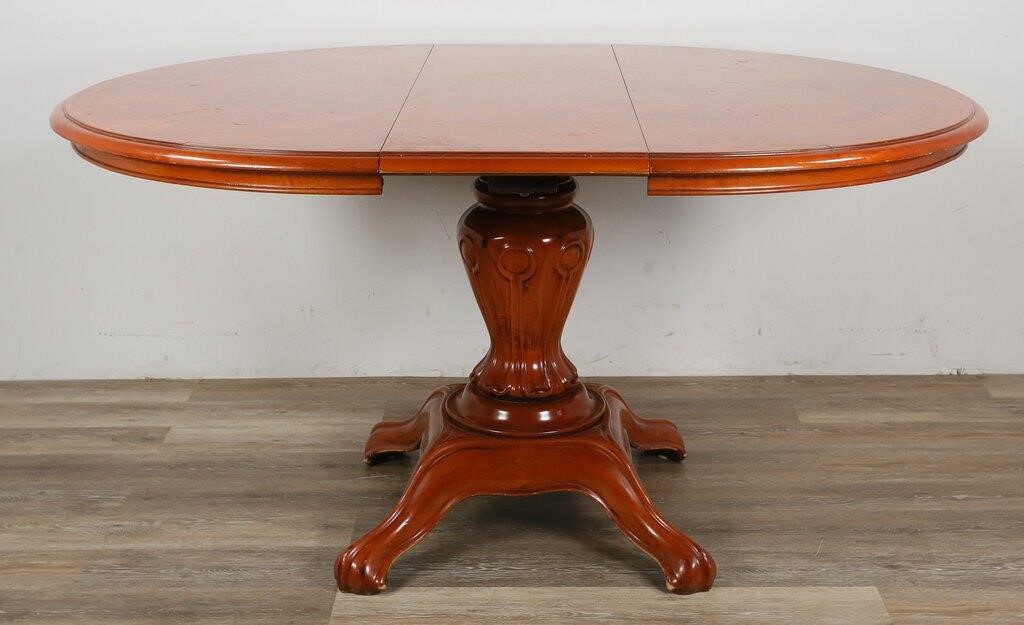 CHIPPENDALE STYLE DINING