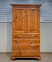CHIPPENDALE STYLE KNOTTY PINE