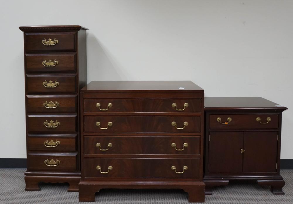 CHIPPENDALE STYLE MAHOGANY