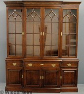 Chippendale style mahogany bre