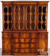 CHIPPENDALE STYLE MAHOGANY BRE