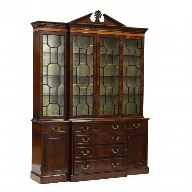 CHIPPENDALE STYLE MAHOGANY