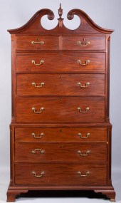 CHIPPENDALE STYLE MAHOGANY CHE