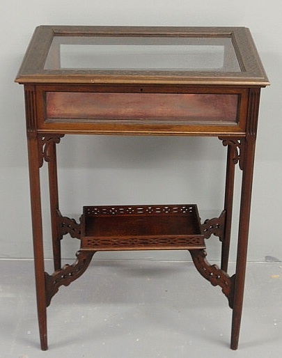 Chippendale style mahogany curio
