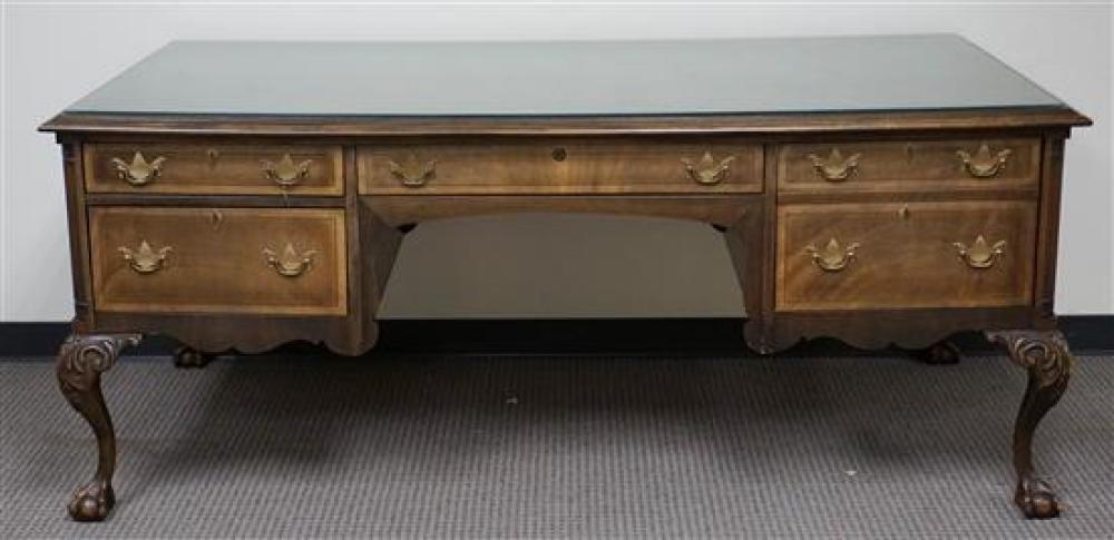 CHIPPENDALE STYLE MAHOGANY DESK, H: