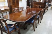 CHIPPENDALE STYLE MAHOGANY DIN