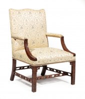 CHIPPENDALE-STYLE MAHOGANY "GA