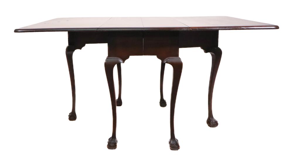 CHIPPENDALE STYLE MAHOGANY
