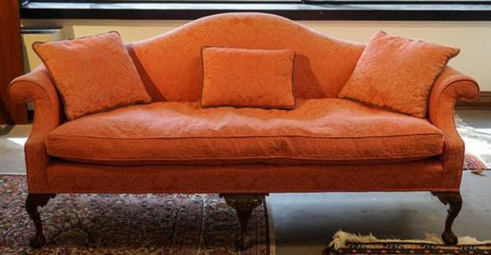 CHIPPENDALE STYLE MAHOGANY ROSE