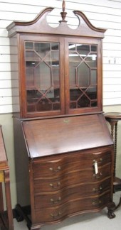 CHIPPENDALE STYLE MAHOGANY SEC